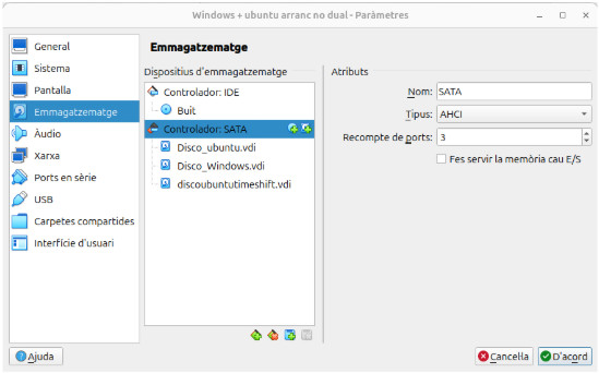 Imatge inserció disc dur a la màquina virtual