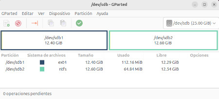 Imatge amb la comprovació de la creació de les particions des de Gparted